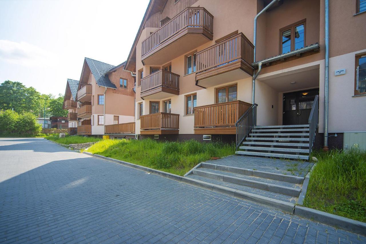 Apartamenty Sun Seasons 24 - Nad Lomnica 14 Centrum Karpacz Luaran gambar
